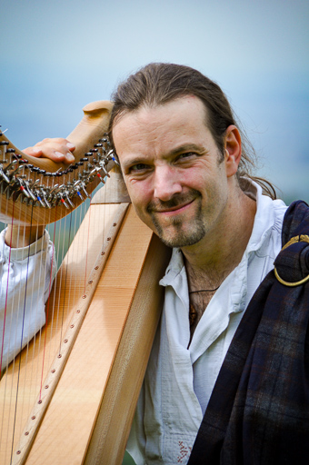 Ulrich Knopp - Dozent der Acoustic Music School für Harfe - Bild 01