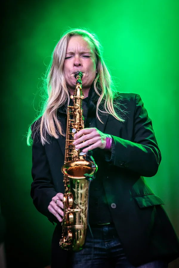 Anke Schimpf - Dozentin der Acoustic Music School für Saxofon und Flöte - Portrait